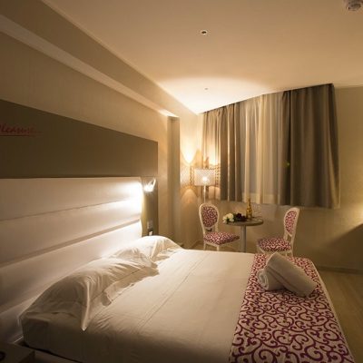 Hotel Mod. III